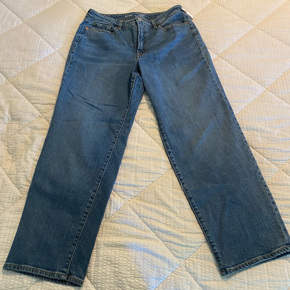 Old Navy High Rise O.G. Loose Secret Smooth Pockets - Medium Wash Jeans; Sz:12 - Picture 3 of 13